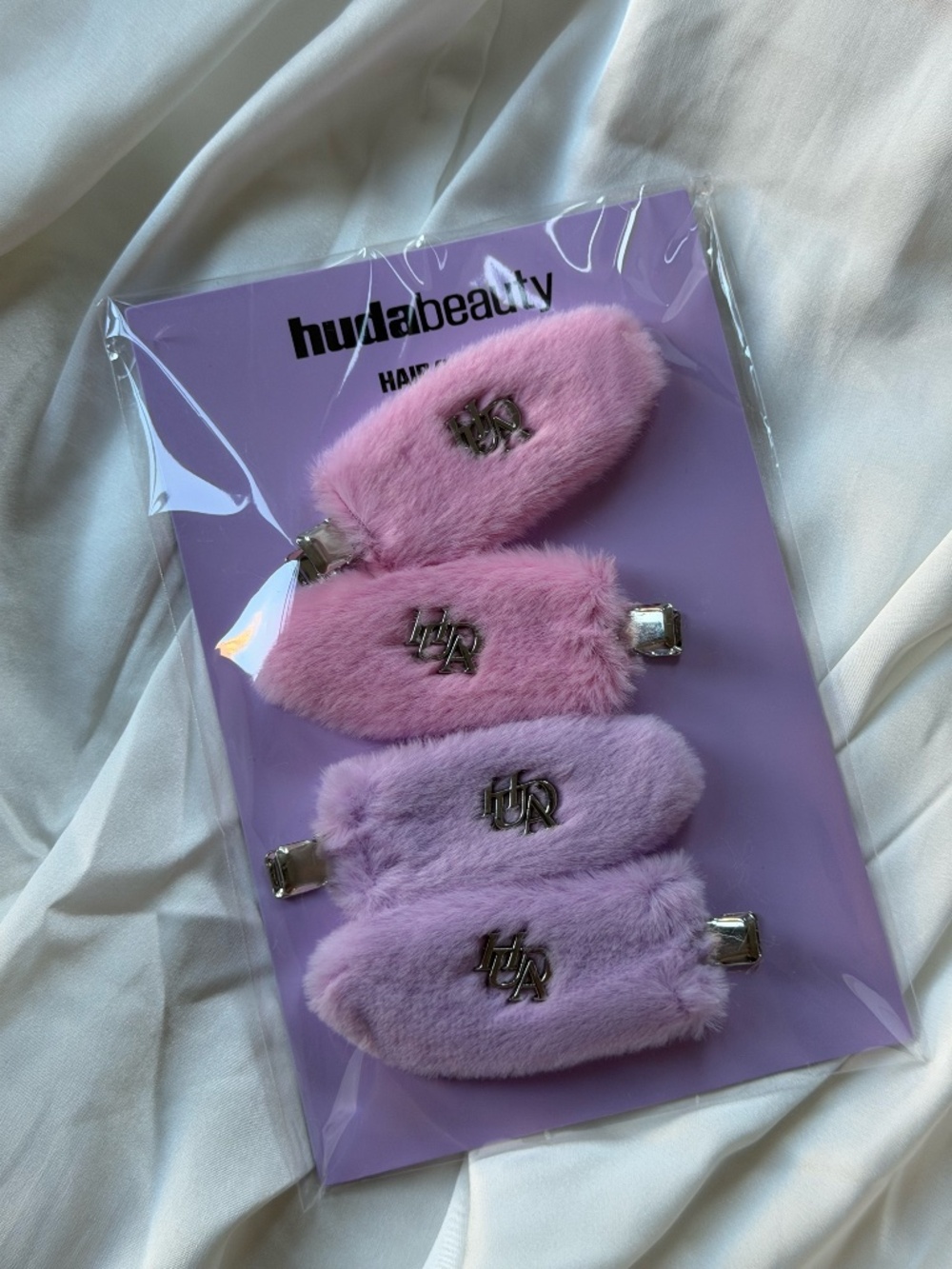 NEW Huda Beauty Hair Clips